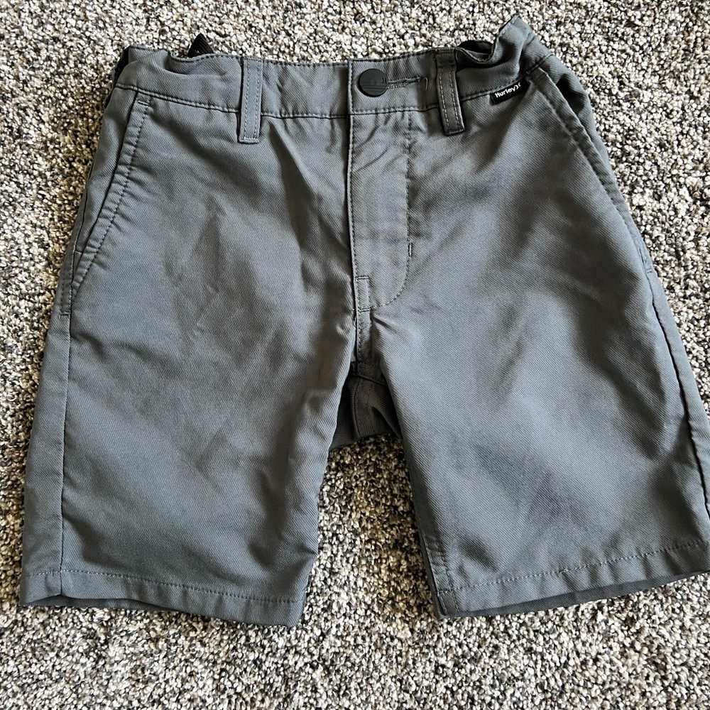 Hurley boys shorts. Size 6, worn.